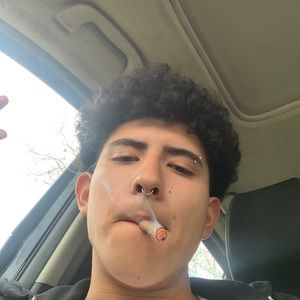 Meet your Posher, Johnathan